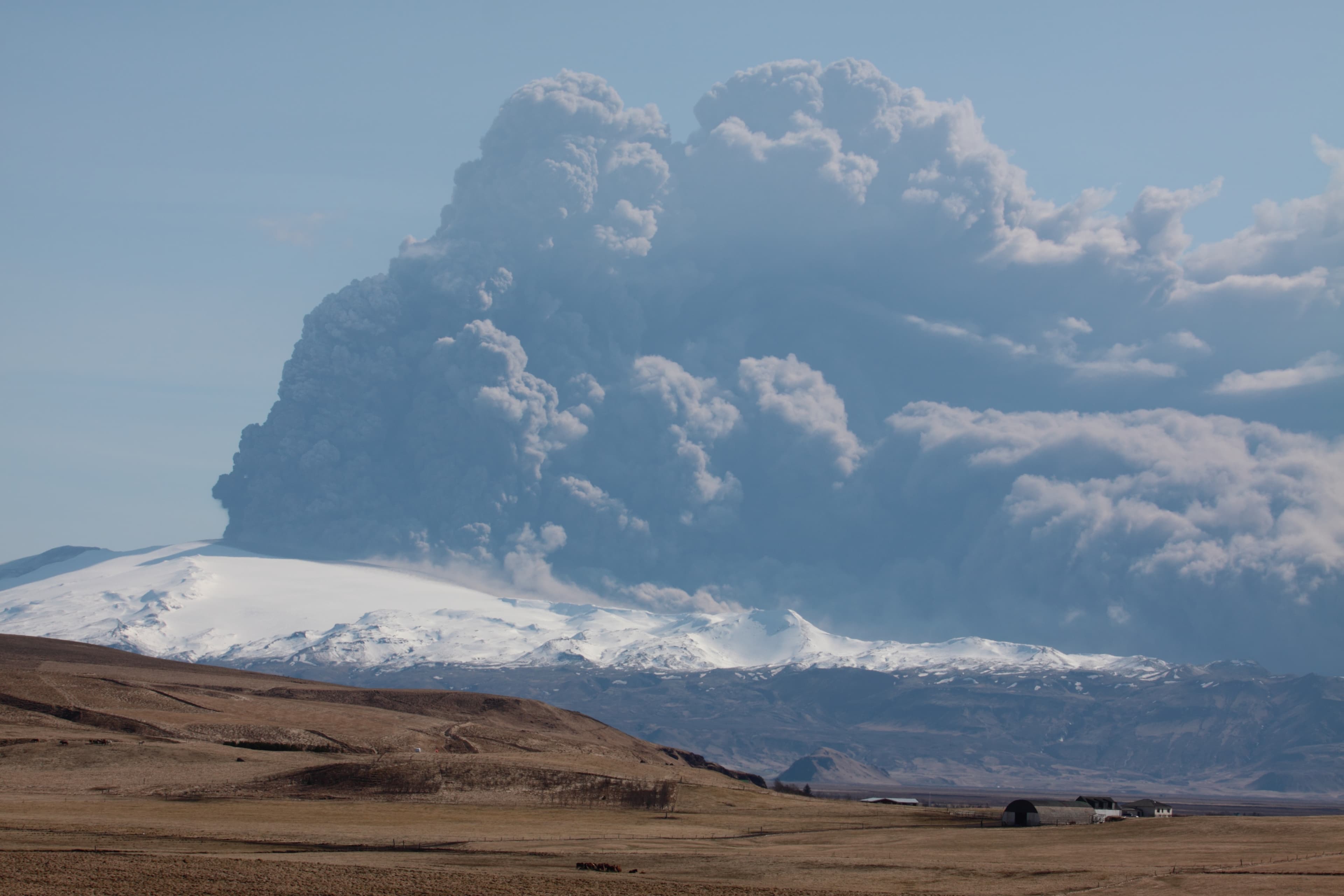 Eruption du volcan Eyjafjallajokull